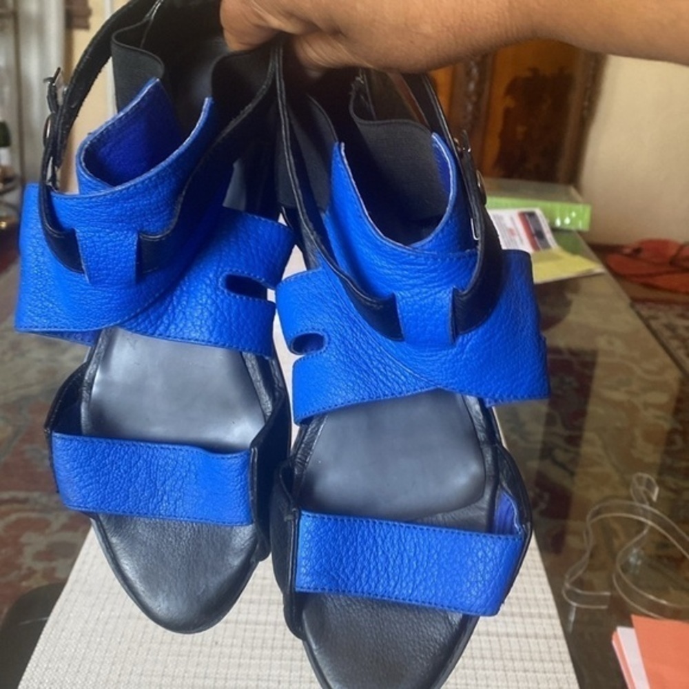 Vassallo Leather Shoes , Made In Europe Size 7, Made In Italy View 4